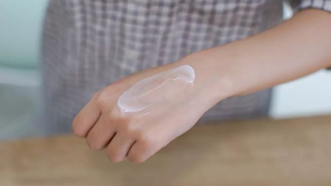 冬天了,囤一瓶滋润不腻的香香身体乳过冬