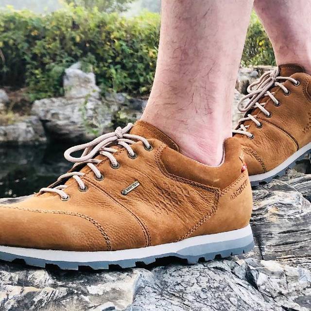 专业！满足全天候的徒步需求！达赫斯坦山地鞋开箱实测