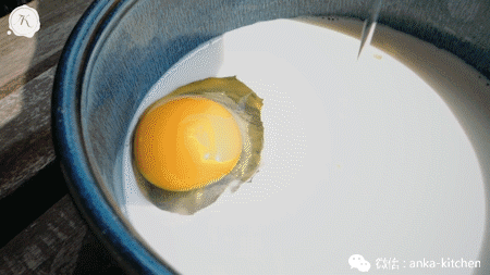 用吐司就能做出这么好吃的甜品!你们要的简单食谱来啦! 【安卡西厨】