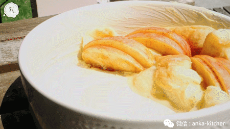 用吐司就能做出这么好吃的甜品!你们要的简单食谱来啦! 【安卡西厨】