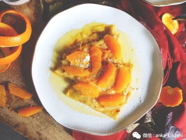 法国最著名的经典火焰料理,非属这道燃烧的可丽饼不可