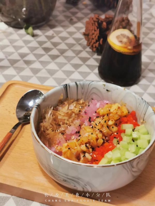 北上广流行的白领午餐波奇饭?在长沙这家小店做得如何?