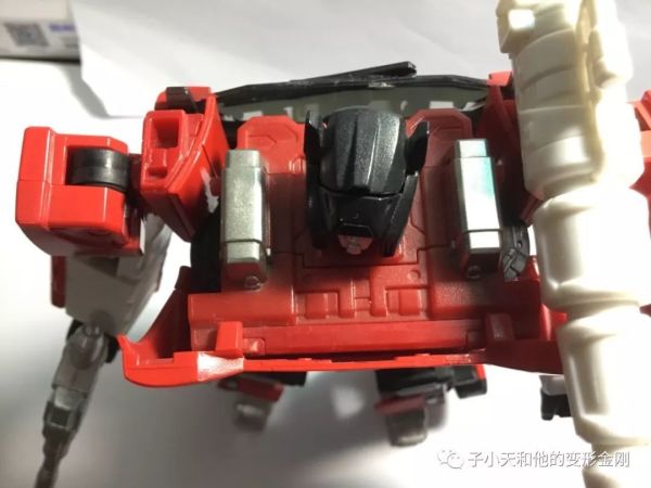 【评玩具】子小天:SPK测评《变形金刚 MP-12 横炮 MP小车的开端》