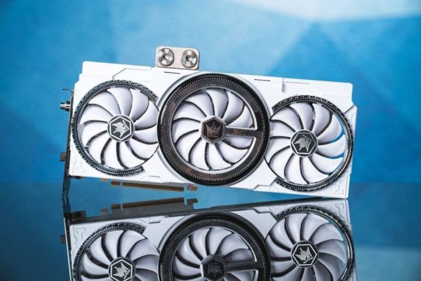 解毒|传说中最强游戏显卡?影驰HOF 2080Ti OC Lab十周年MAD签名版超频实战