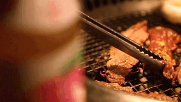 19.gif 超火的「日本烧肉游乐园」来了!想去东郊打卡!