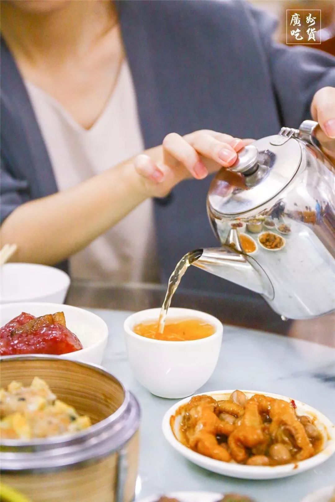 人均15蚊的早茶,凌晨4点半就开市,一卖就30年!