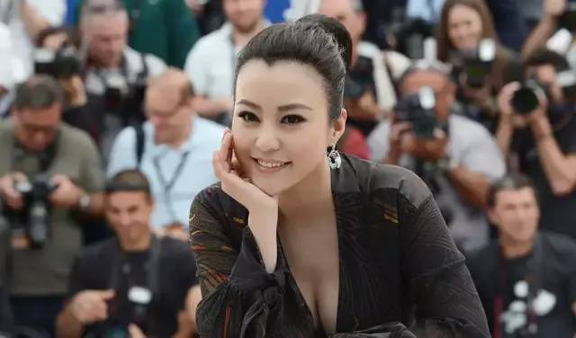 她的表演能让灵魂颤抖，却是中国最被忽略的女演员