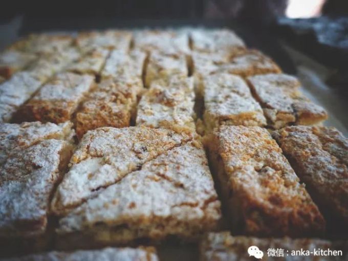 老板娘首次出镜给你们送心心念念的圣诞糕点礼盒啦!快来饱个眼福【安卡西厨】