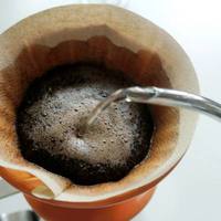 手冲咖啡的10个实用技巧，3分钟教你学会冲咖啡！