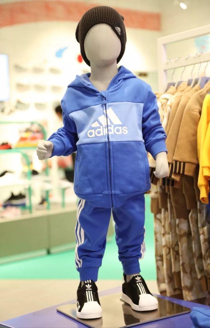 花最少的钱买最尖的货,运动潮服推荐!