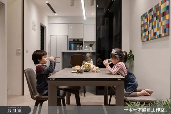 厨房与客厅餐厅相邻的大开间,让小户型瞬间放大30%
