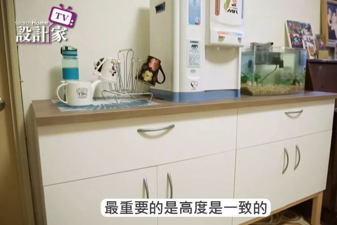 用了宜家爆改,12㎡餐厅收纳太惊人!还有伸缩餐桌,六口人也坐得下