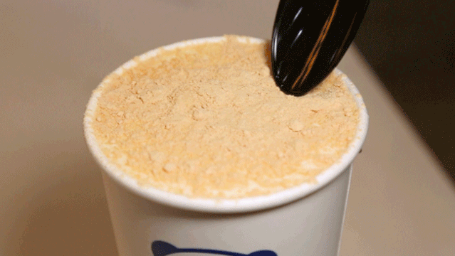每次都想从北上广打包的「豆乳奶茶」,成都终于有了!