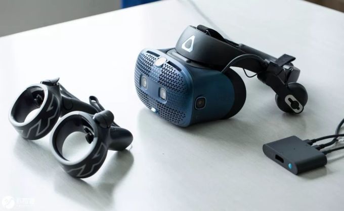HTC VIVE Cosmos体验:门槛低了,效果好了
