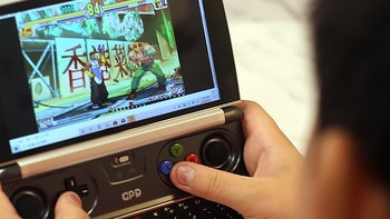 PC游戏大作随身玩，这款GPD WIN2堪称全能掌机