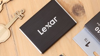 数码周边 篇六：工作出差好帮手，小容量电脑好伴侣：Lexar雷克沙1T固态硬盘上手 