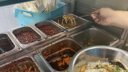 一家小店全城送,半个广西搬回家?