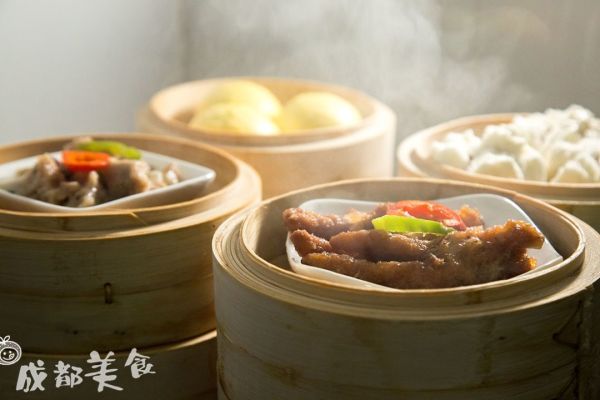 老广东早起排队的早茶店,终于开到成都了!