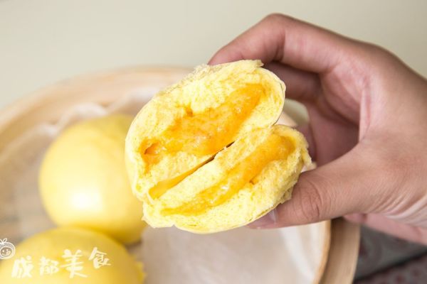 老广东早起排队的早茶店,终于开到成都了!