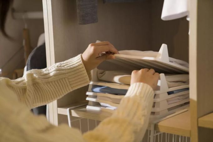 32件单品搭出100套Look!揭秘网红博主的胶囊衣橱