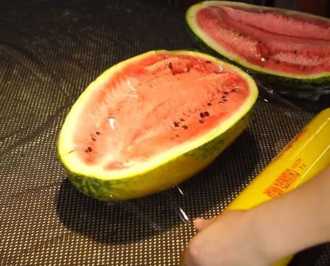 作为家长,我绝不会给小孩子们用这些塑料制品...