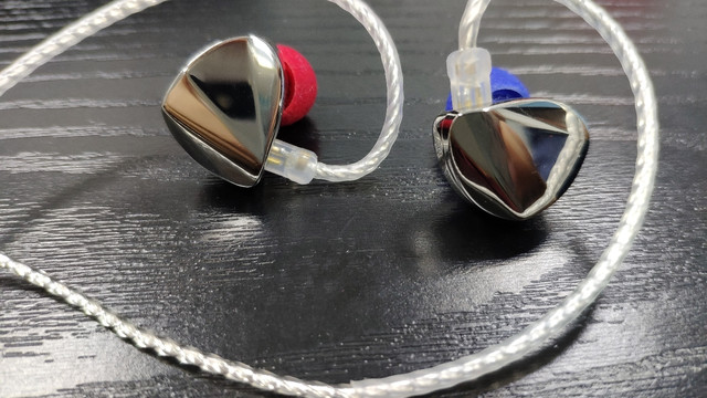 水月雨kxxs使用一星期小评 耳塞式耳机 什么值得买