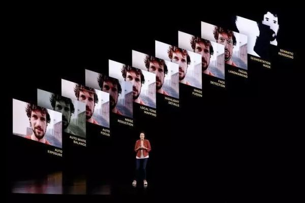 用iPhone 11还不升级?难怪拍的照片这么糊