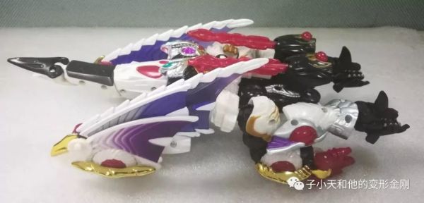 【评玩具】子小天:粑粑总测评《变形金刚 TF2000十变惊破天 脑补出天际的变形》