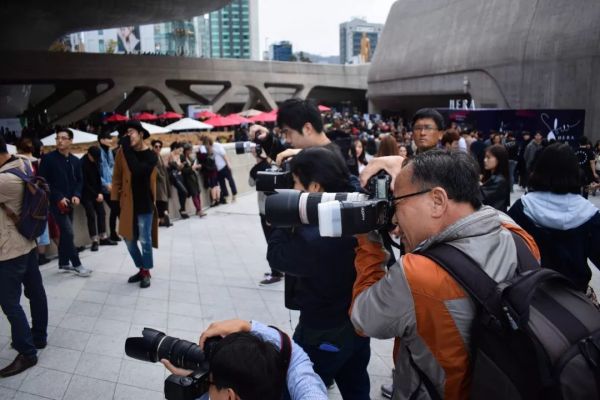 扫街多年,他们看见了一个不一样的广州