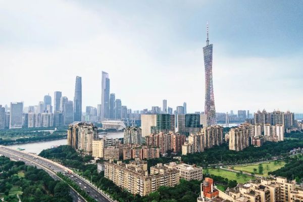扫街多年,他们看见了一个不一样的广州