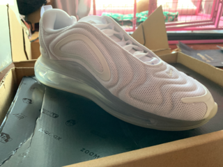 双十一1点付尾款的air max 720