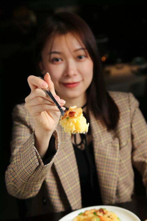 微信图片_20191105164959.jpg 别人去太古仓看日落,我却在游艇上做了件特别的事