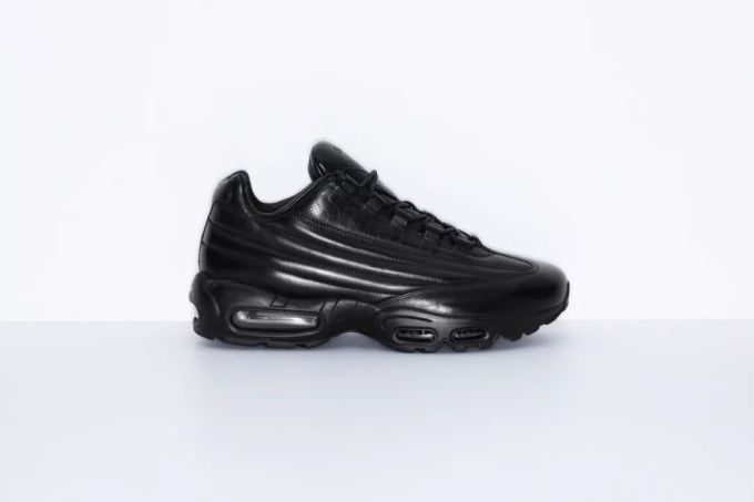 潮闻快食 | Nike KYRIE 6 正式发布!AAPE 正式发布 2019 冬季男女装系列