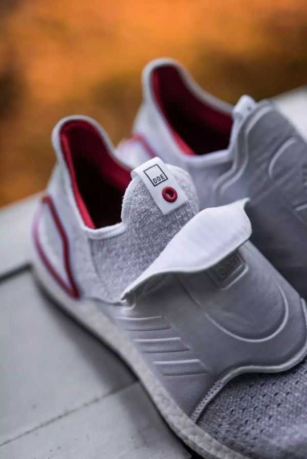 潮闻快食 | 连卡佛携手 ALEXANDER WANG 打造联名系列,Nike KYRIE 6「首发系列」即将登场