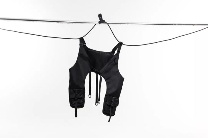 潮闻快食 | 连卡佛携手 ALEXANDER WANG 打造联名系列,Nike KYRIE 6「首发系列」即将登场