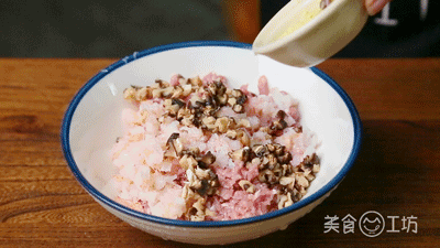 要不是猪肉涨价了,塞整块肉都不过分!