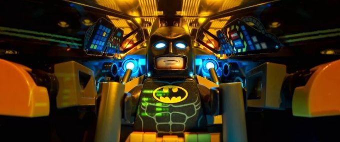iQOO Pro 5G版蝙蝠侠礼盒图赏:Batman,80岁生日快乐~