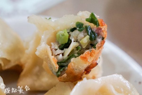 金堂,藏了4个大学美食城,比想象中好吃多了!