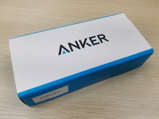 是充电器也是充电宝，Anker 超级充