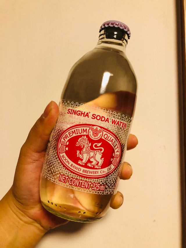 年纪大了喜欢喝气泡水了