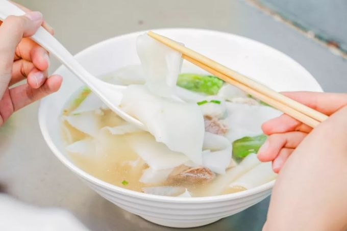 IMG_3120.jpg 这家粿汁店,开了快9年,在点评都搜不到...