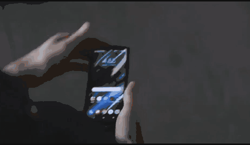 经典刀锋V3重生：MOTOROLA 摩托罗拉 Razr 发布，全球首款折叠屏翻盖手机