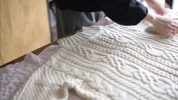 日本主妇这样洗毛衣、羽绒服,不洗坏、不变形,还附上解决缩水起球小秘诀!