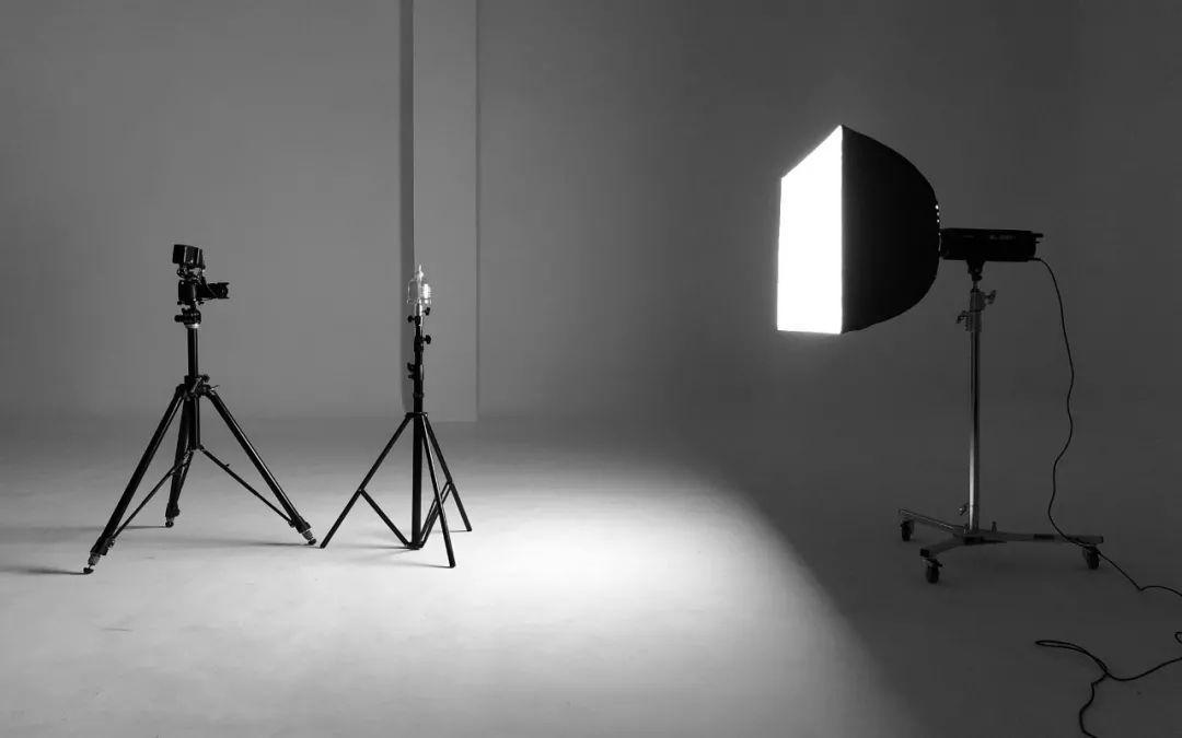 三灯拍摄透白类静物摄影 摄影教程 布光课程