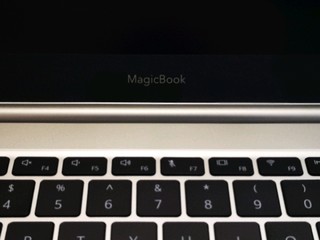 荣耀MagicBook送给父亲年轻的活力