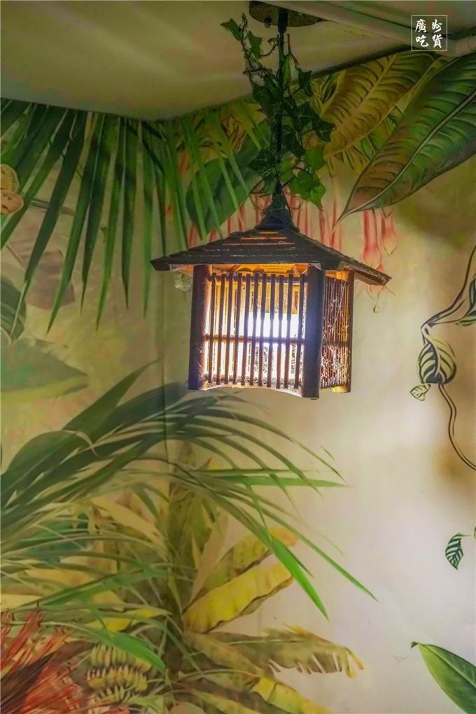 藏身中山七路的“大排档”,人均40+吃越南大餐!