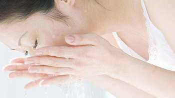 任性de生活 篇二十三：别再用皂基洁面了，它会让你的肌肤变塑料纸 