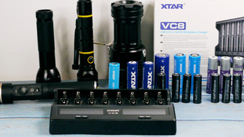 要痛痛快快地玩，得配XTAR爱克斯达的这个8槽智能多功能充电器VC8才行