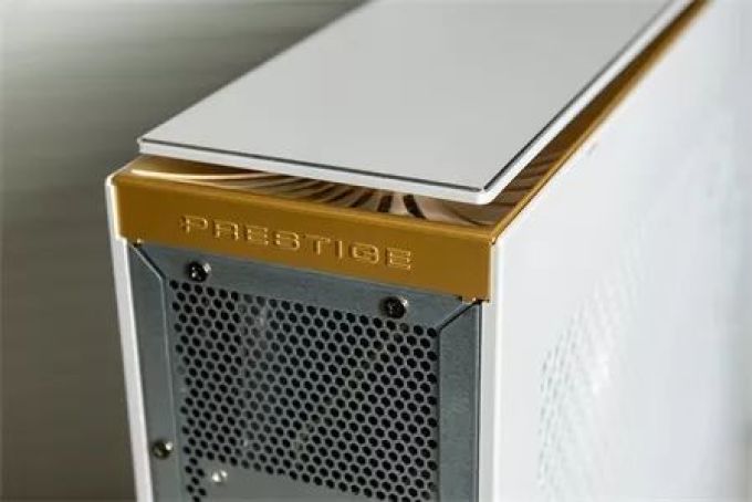 微星Prestige P100+PS341WU创作者套装评:测无暇纯白,永曜创作