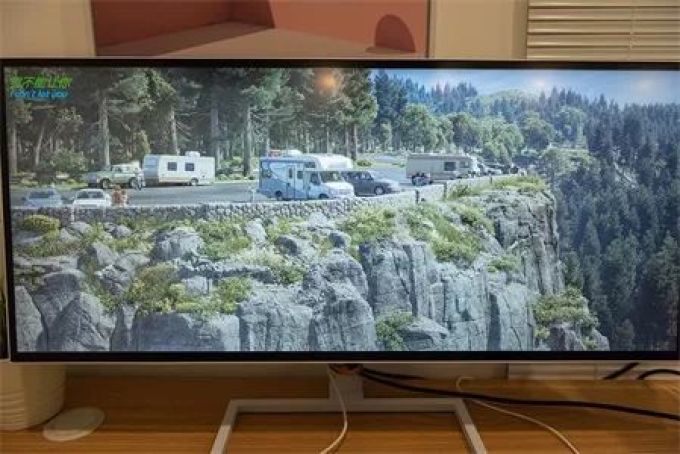微星Prestige P100+PS341WU创作者套装评:测无暇纯白,永曜创作